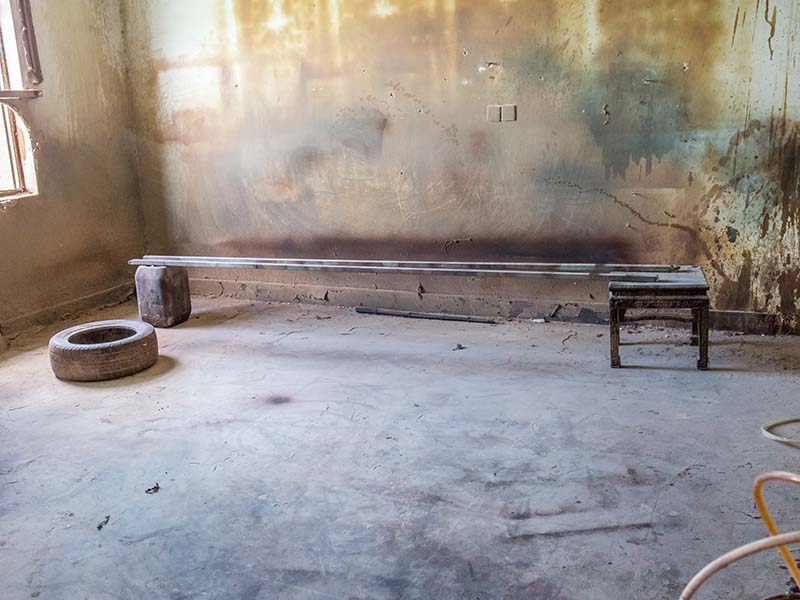 双清地板油漆修复方法