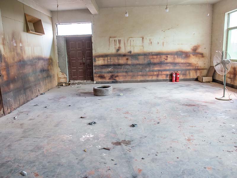 双清柜门油漆修复费用